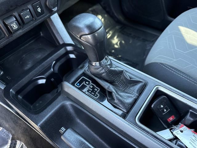 Used 2021 Toyota Tacoma TRD Off-Road w/ Technology Package image 24