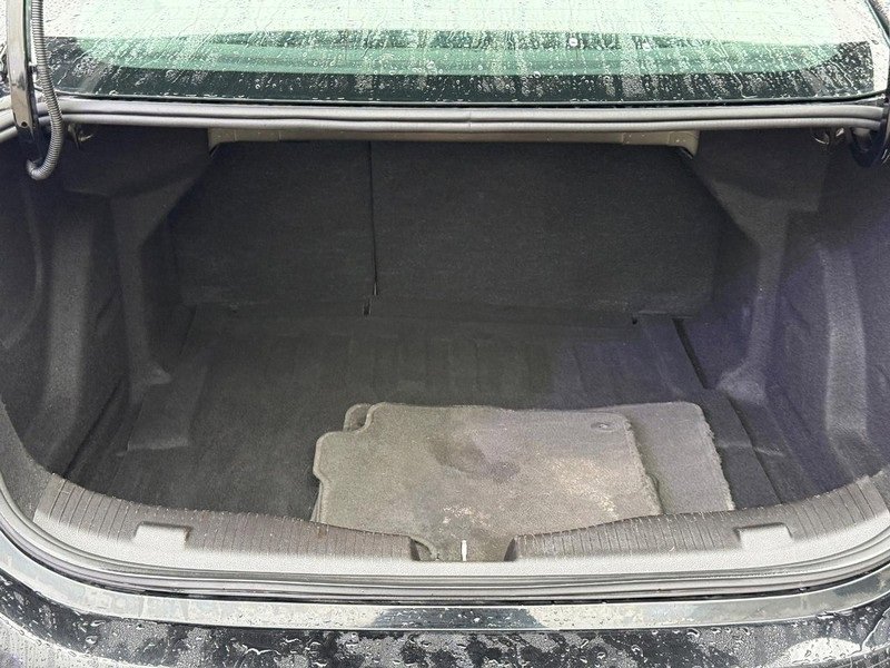 Used 2017 Chevrolet Cruze LT image 9