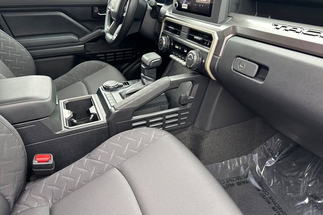 Used 2025 Toyota Tacoma SR5 image 19