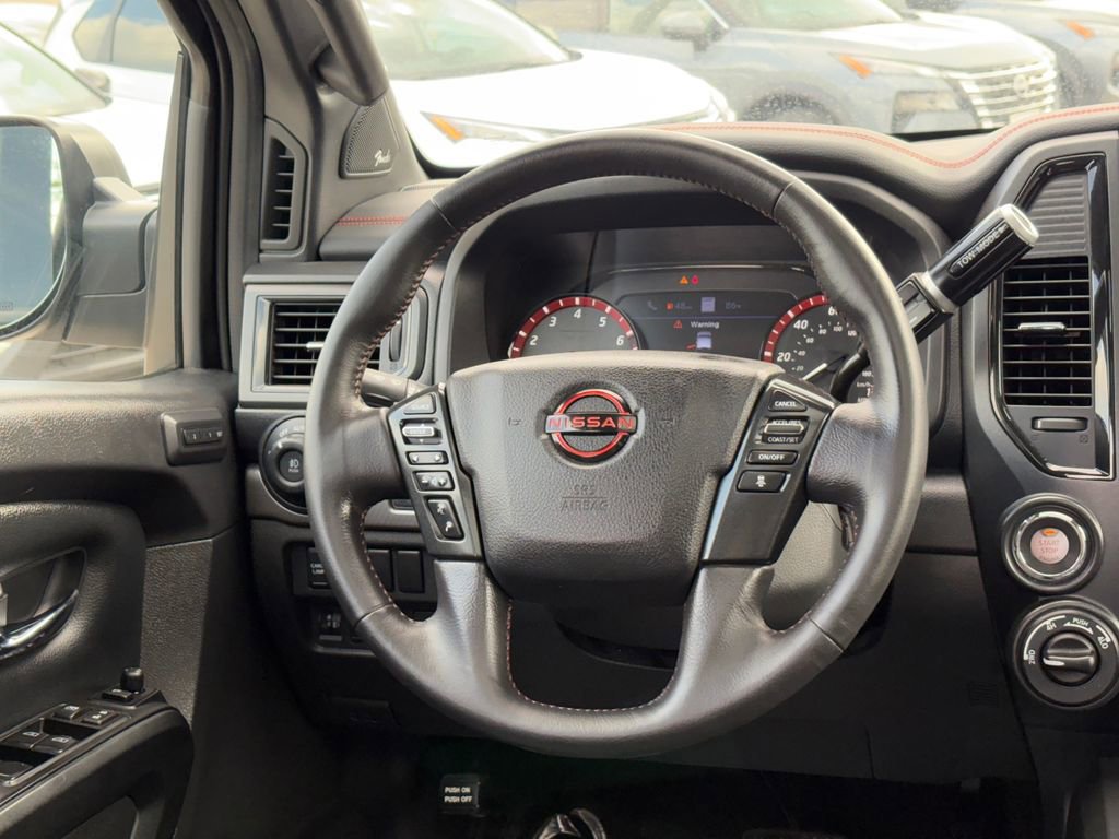 Used 2024 Nissan Titan PRO-4X w/ Pro-4x Convenience Package image 25