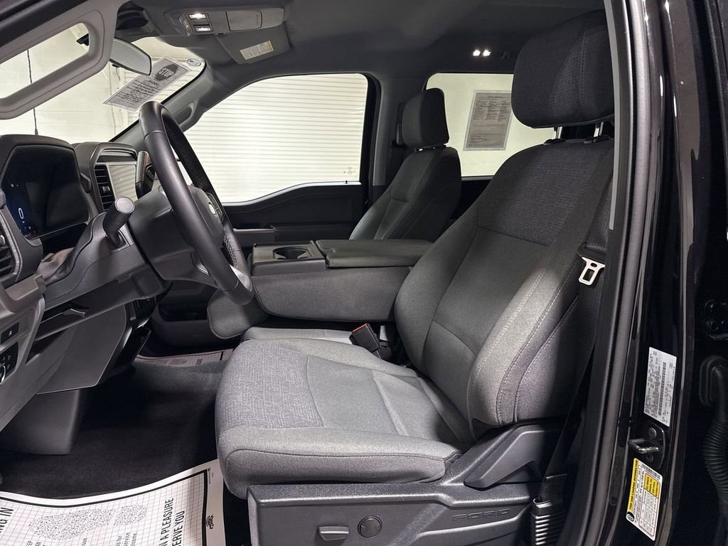 Used 2025 Ford F150 XLT w/ Equipment Group 301A Standard image 19