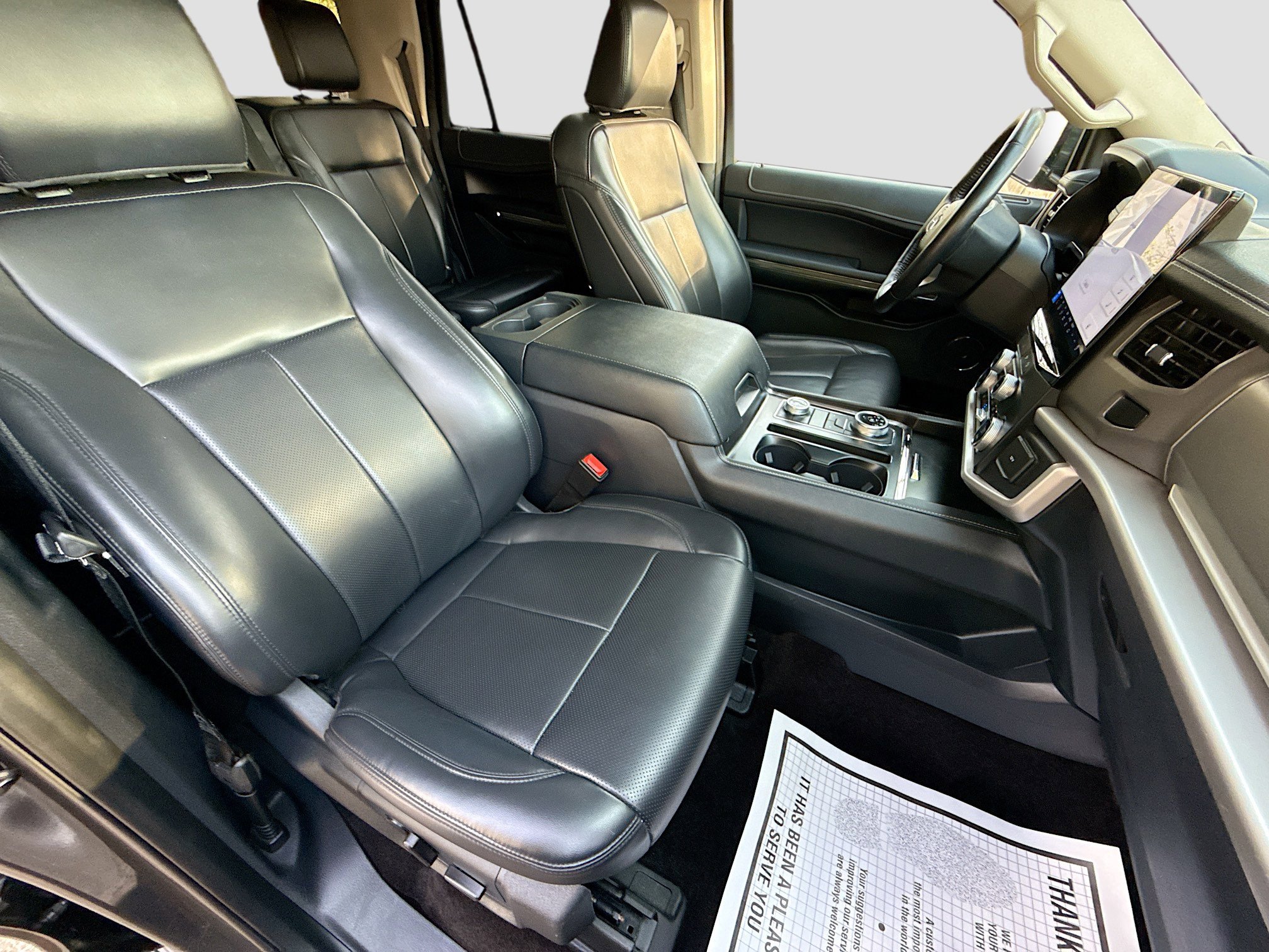 Used 2022 Ford Expedition Max XLT image 13