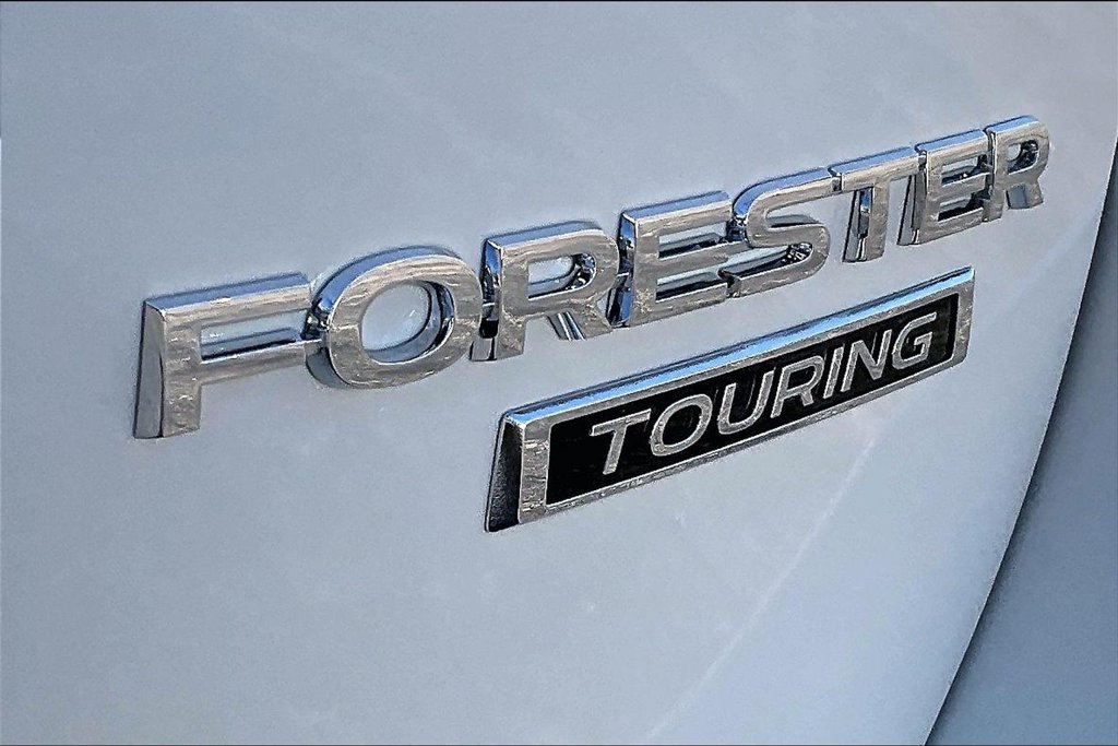 Certified 2023 Subaru Forester Touring AWD/4WD image 9