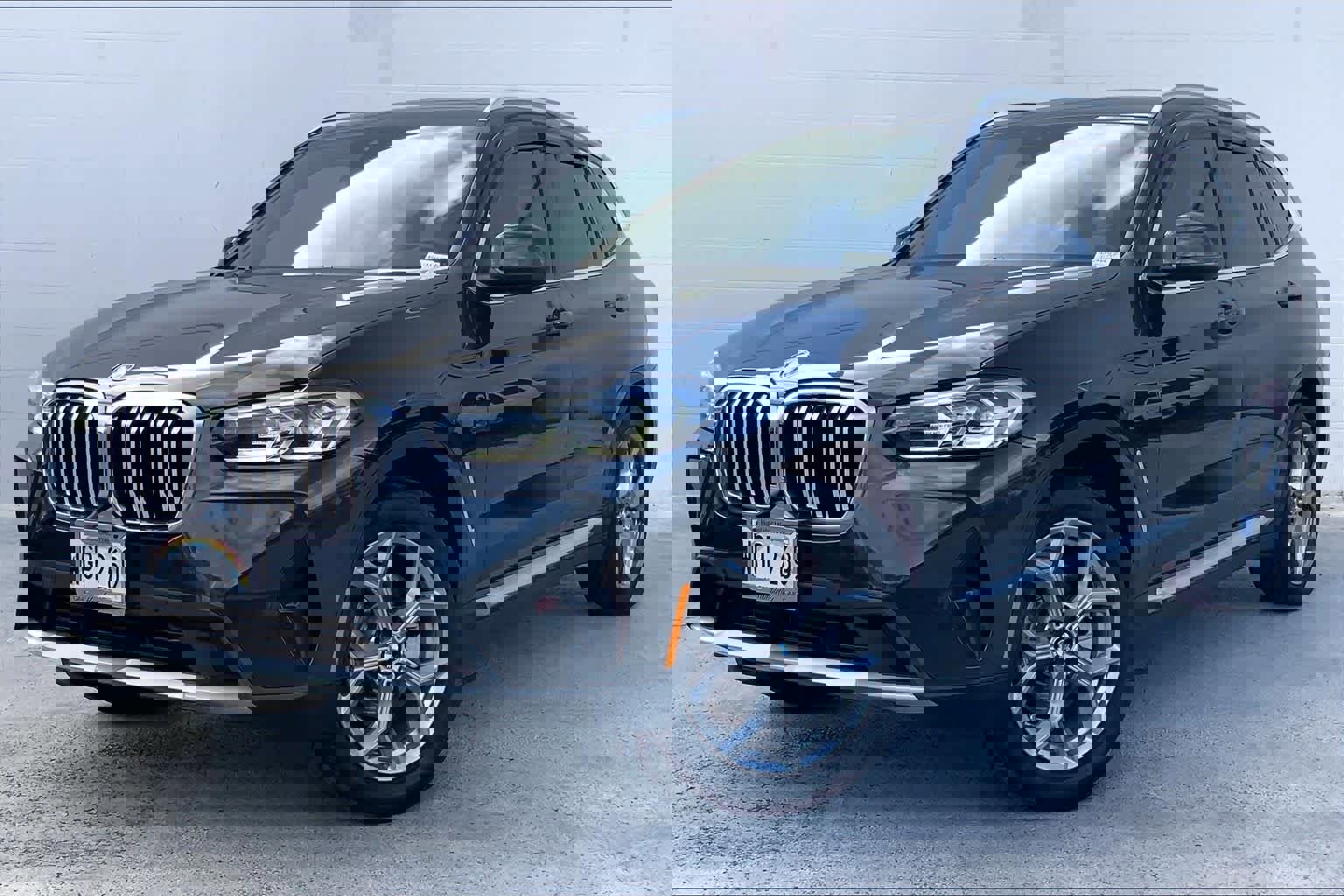 Used 2022 BMW X3 xDrive30i w/ Premium Package image 1