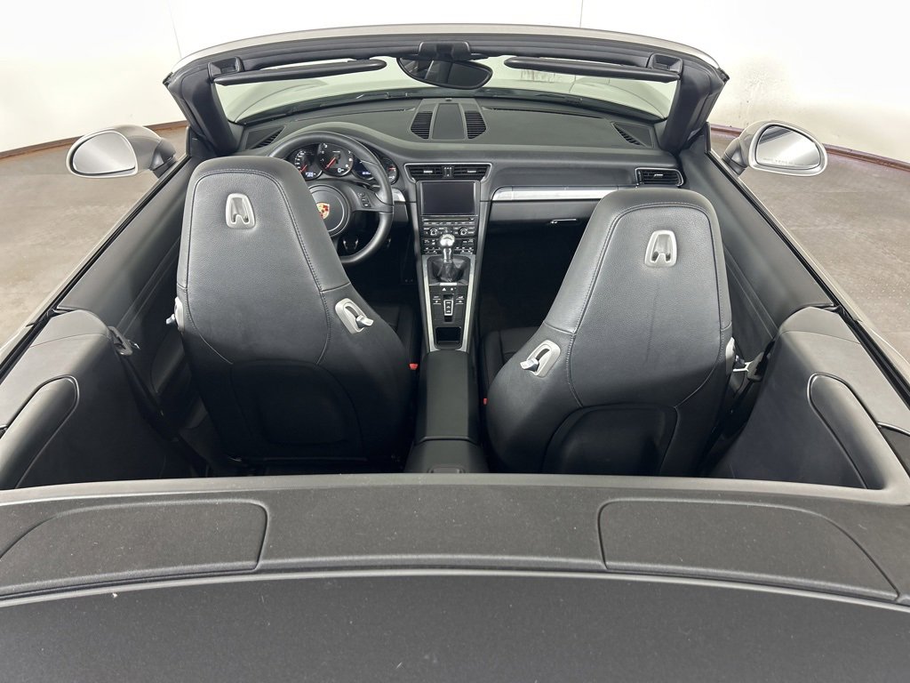 Used 2012 Porsche 911 Carrera image 13