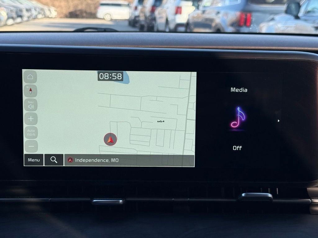 Certified 2023 Kia Carnival SX image 28