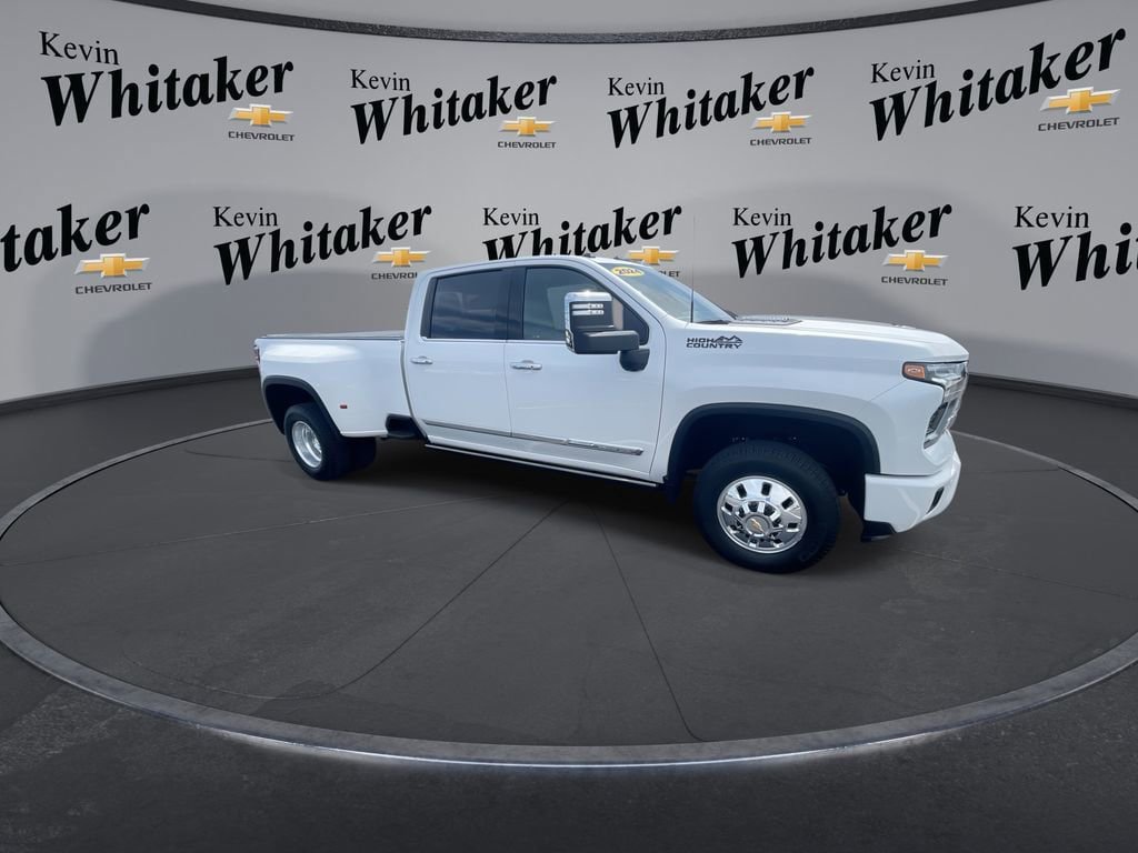 Certified 2024 Chevrolet Silverado 3500 High Country w/ High Country Premium Package AWD/4WD image 1