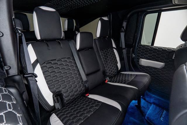 Used 2025 Jeep Gladiator Sport AWD/4WD image 17