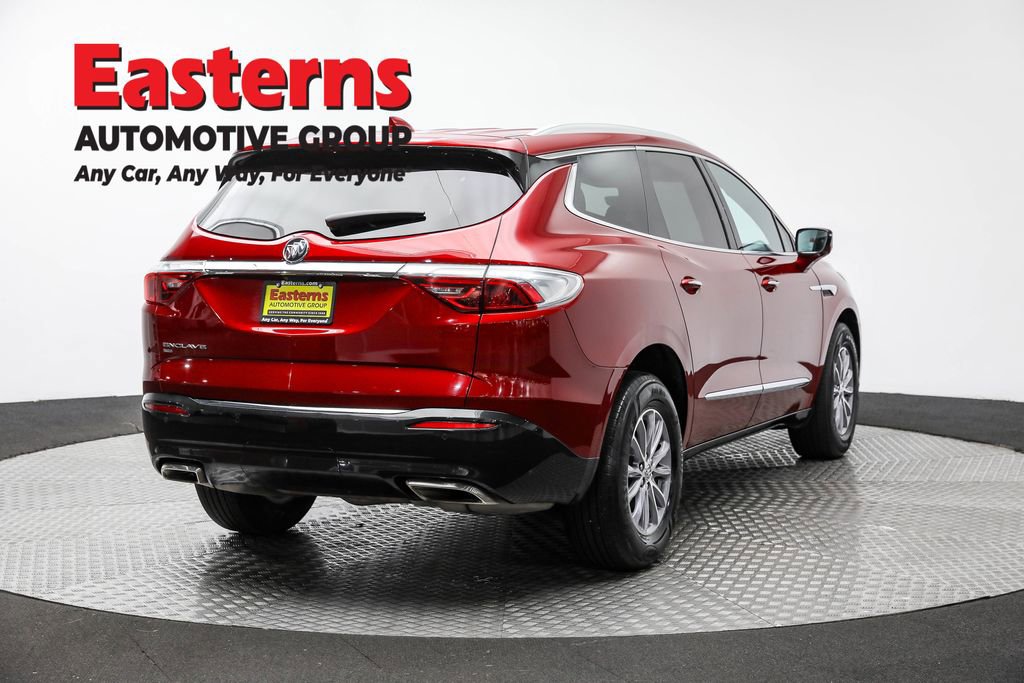 Used 2024 Buick Enclave Premium image 5