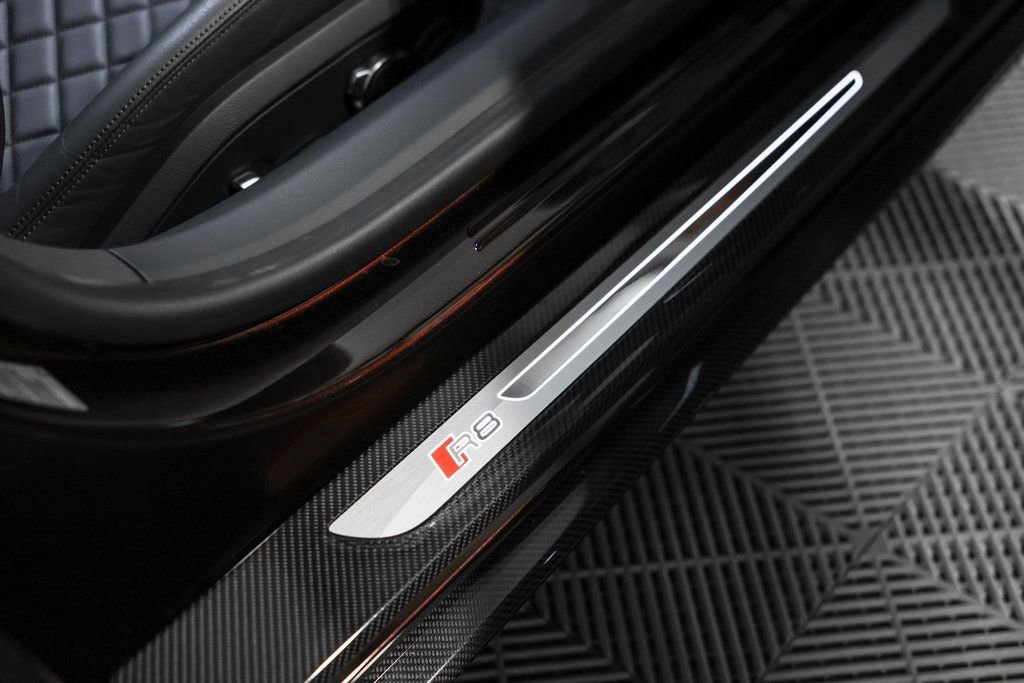 Used 2022 Audi R8 V10 performance image 32