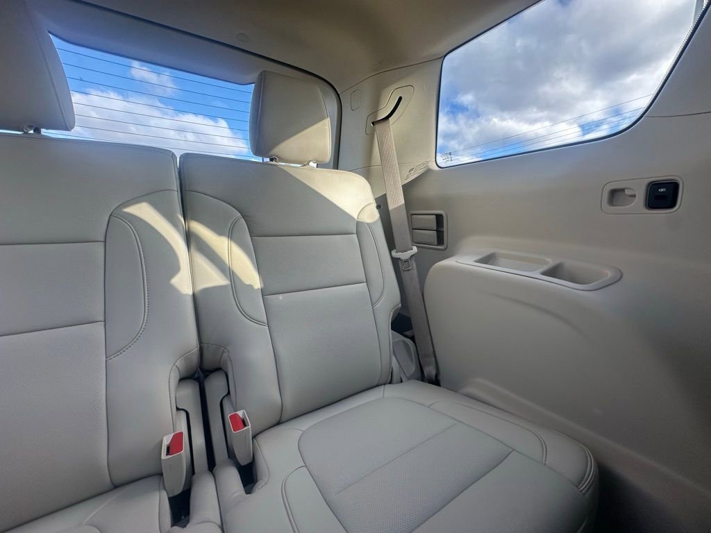 Used 2022 GMC Acadia Denali w/ Denali Ultimate Package image 27