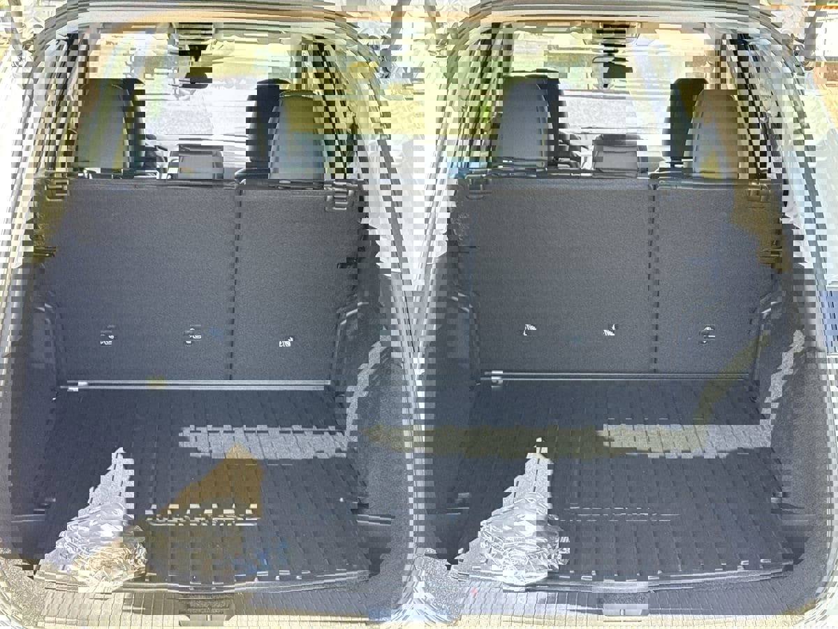 New 2026 Nissan Rogue Rock Creek image 32