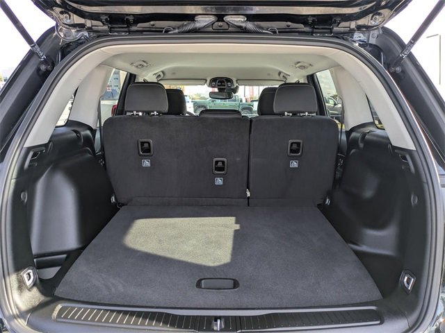 Used 2023 Jeep Grand Cherokee Laredo image 26