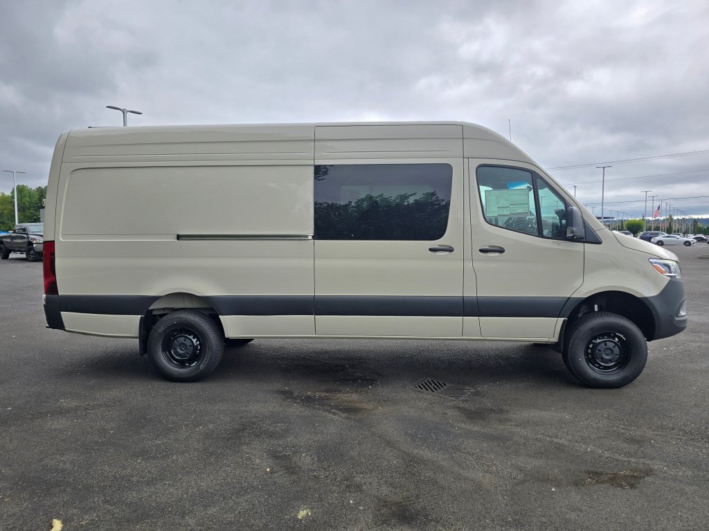 New 2026 Mercedes-Benz Sprinter 2500 image 5