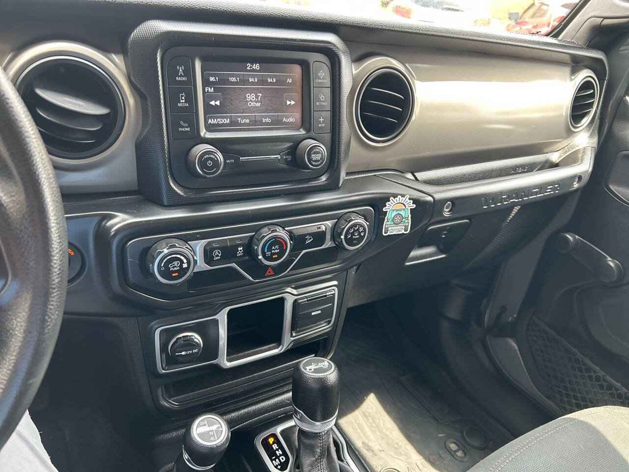 Used 2018 Jeep Wrangler Unlimited Sport image 11