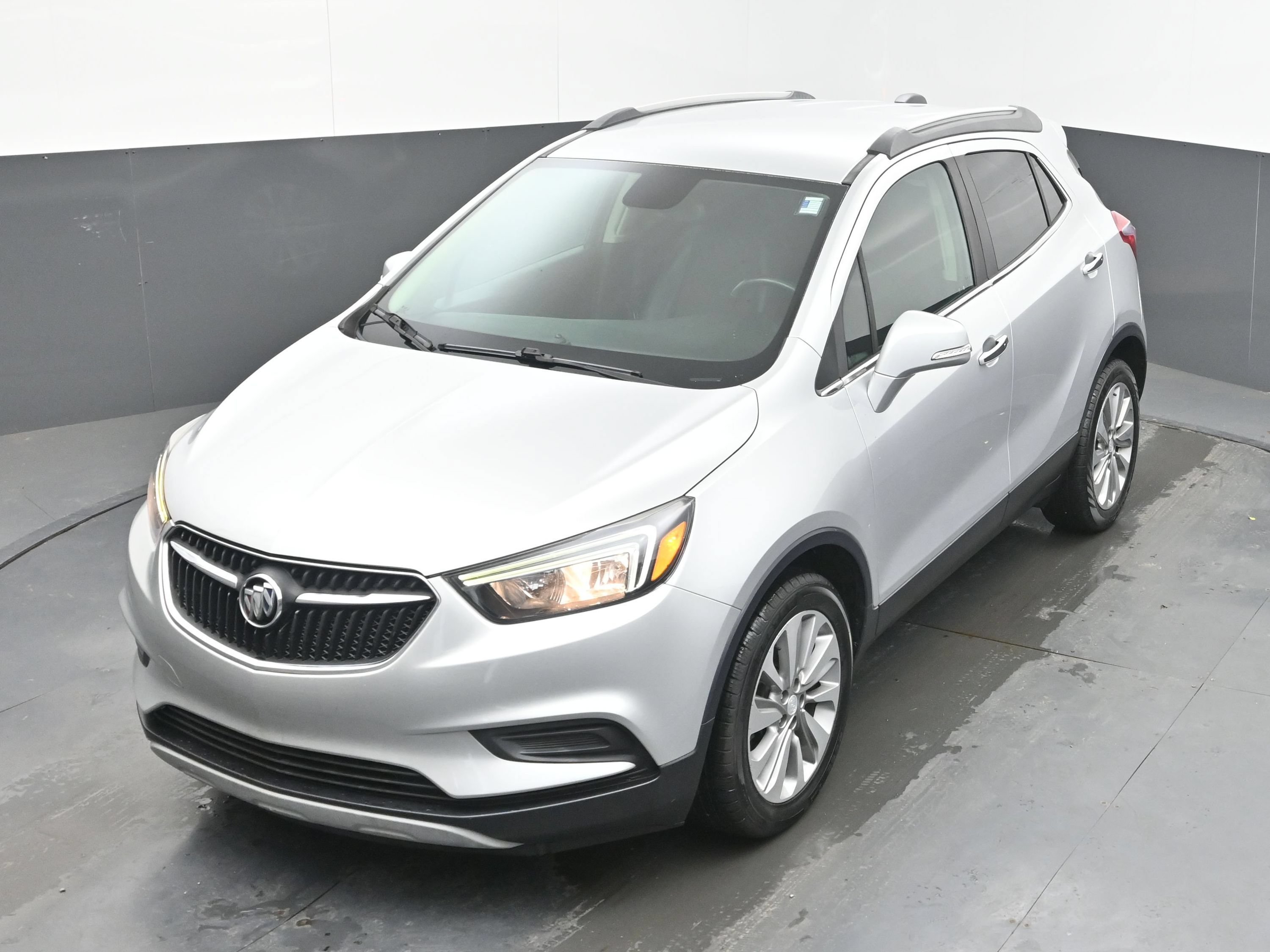 Used 2019 Buick Encore Preferred w/ Safety Package FWD image 28