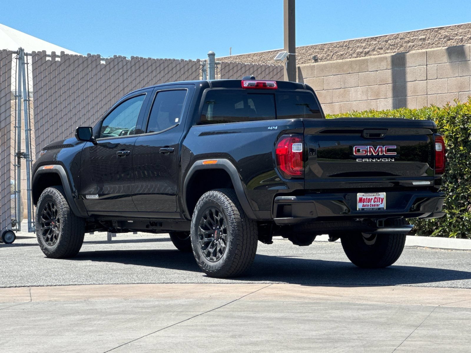 New 2026 GMC Canyon Elevation w/ Convenience Package AWD/4WD image 6