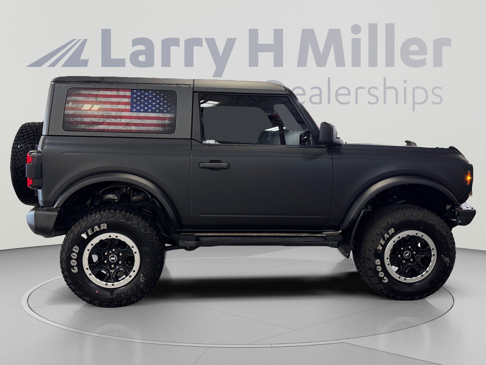 Used 2023 Ford Bronco 2-Door w/ Sasquatch Package AWD/4WD image 6