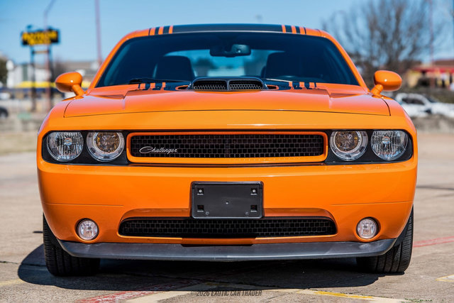 Used 2014 Dodge Challenger R/T RWD image 13