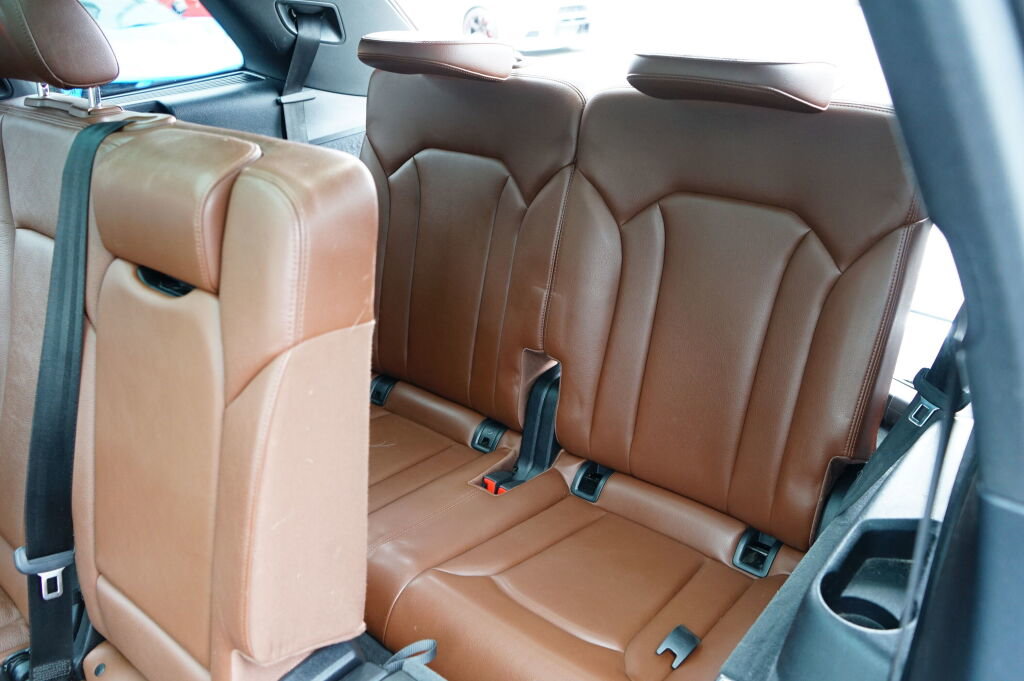 Used 2018 Audi Q7 3.0T Premium Plus w/ Premium Plus Package image 23