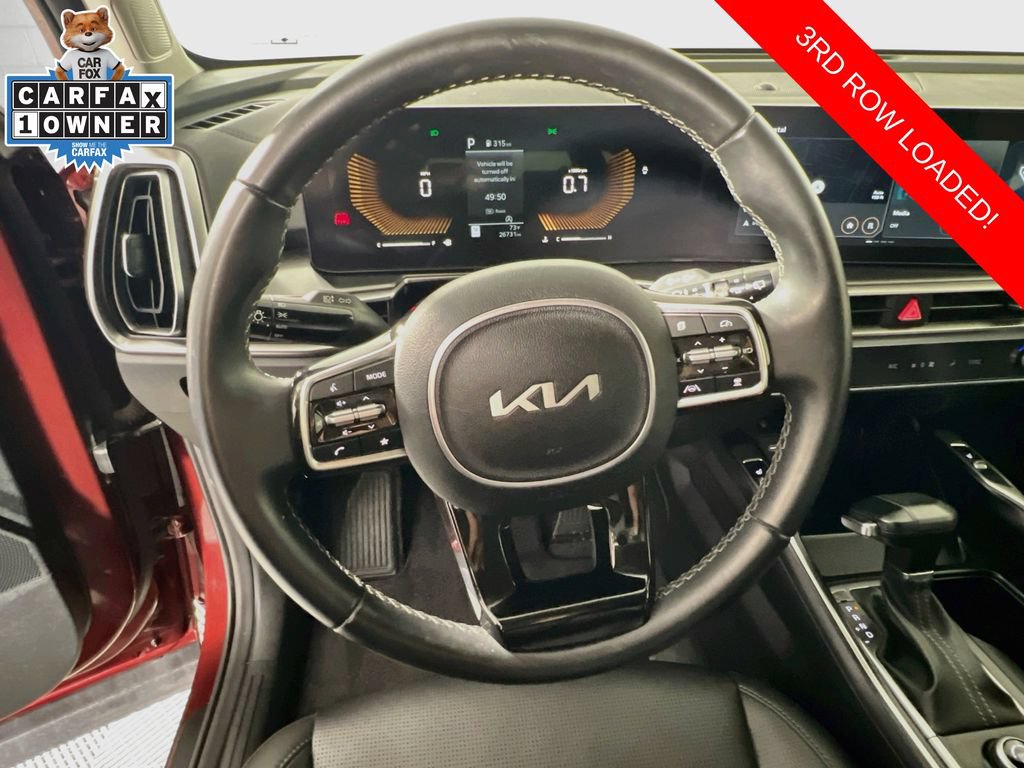 Certified 2024 Kia Sorento S w/ Panoramic Sunroof Package FWD image 12