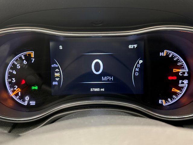 Used 2020 Jeep Grand Cherokee Limited w/ Luxury Group II AWD/4WD image 13