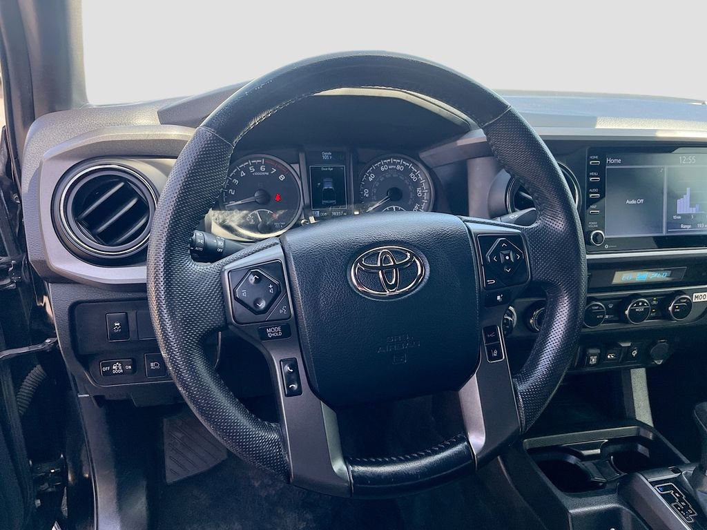 Used 2023 Toyota Tacoma TRD Off-Road w/ Black Out Package (TMS) AWD/4WD image 11