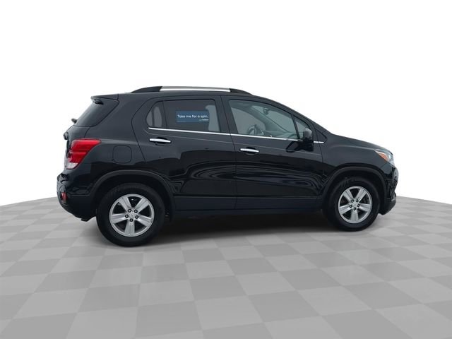 Certified 2020 Chevrolet Trax LT w/ Driver Confidence Package image 9