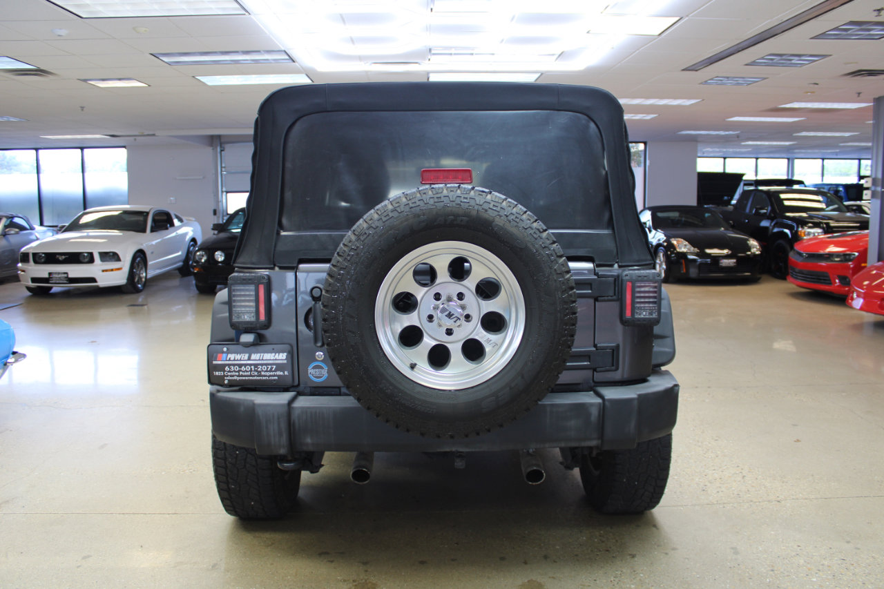 Used 2018 Jeep Wrangler Unlimited Sport S image 22