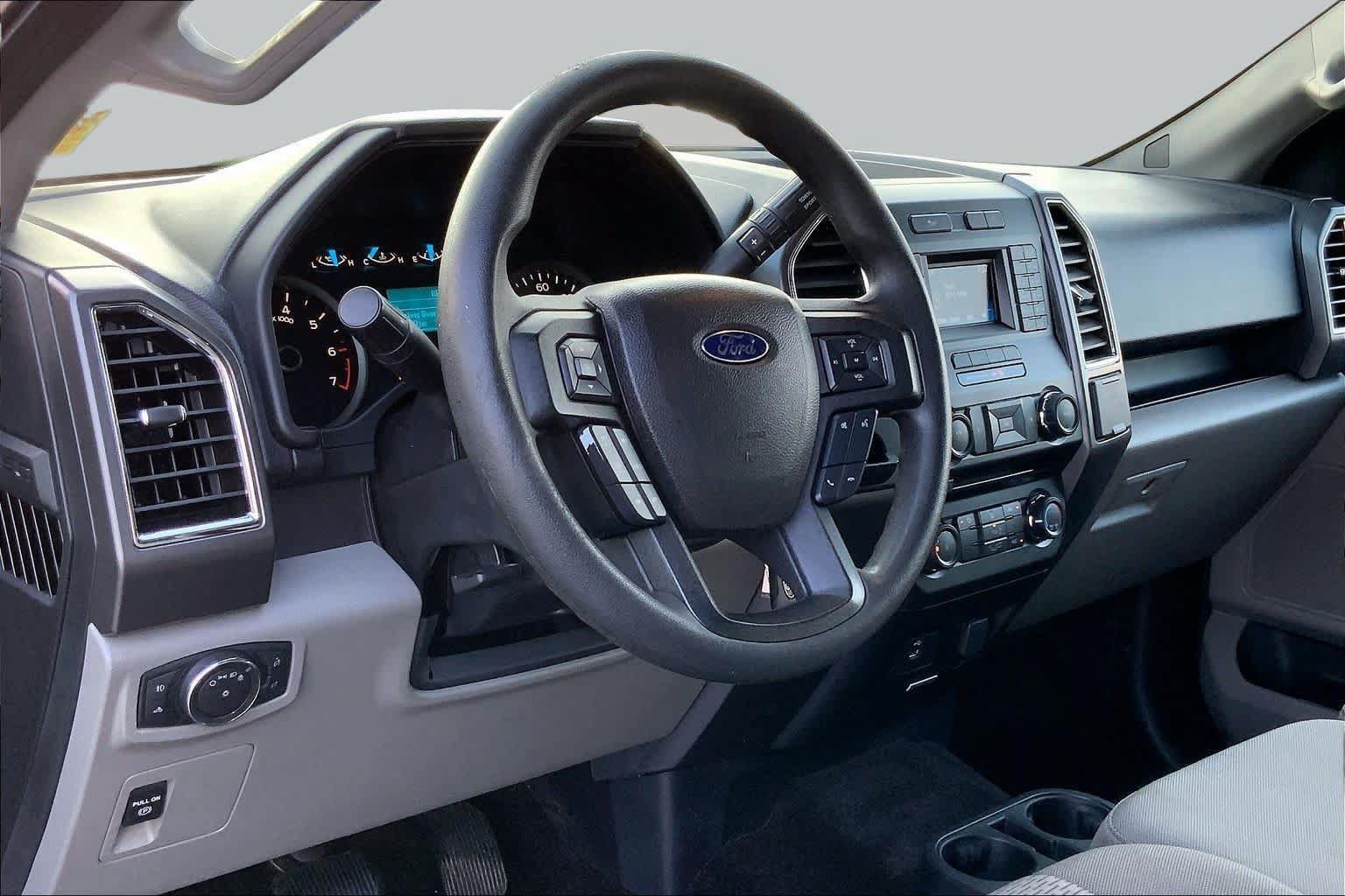 Used 2016 Ford F150 XLT RWD image 16