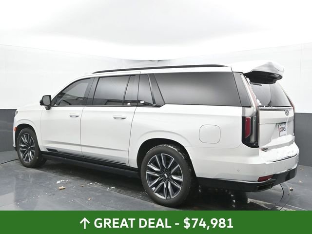 Used 2023 Cadillac Escalade ESV Sport Platinum image 9