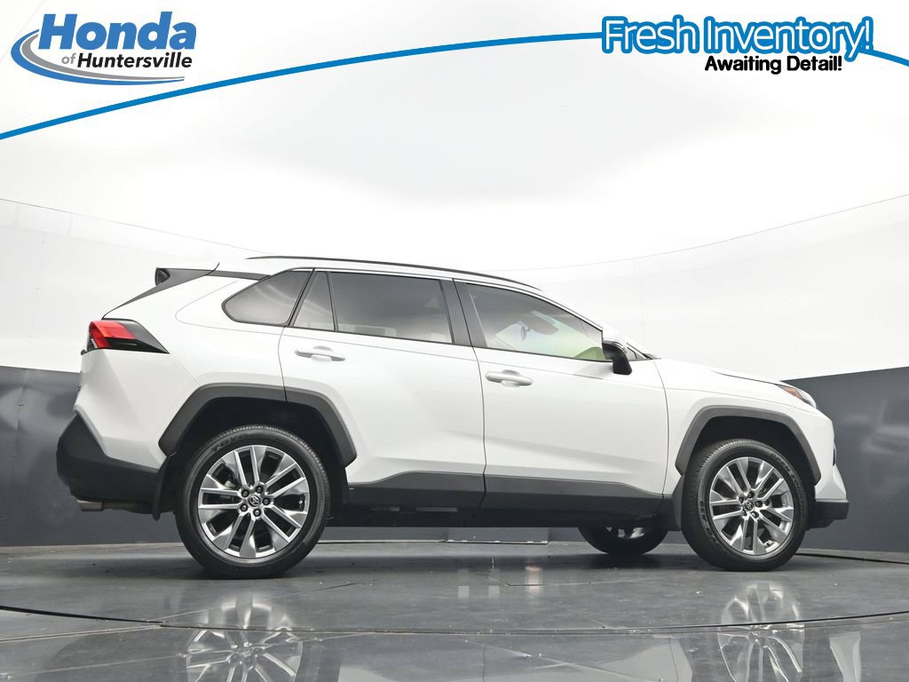 Used 2024 Toyota RAV4 XLE Premium FWD image 46