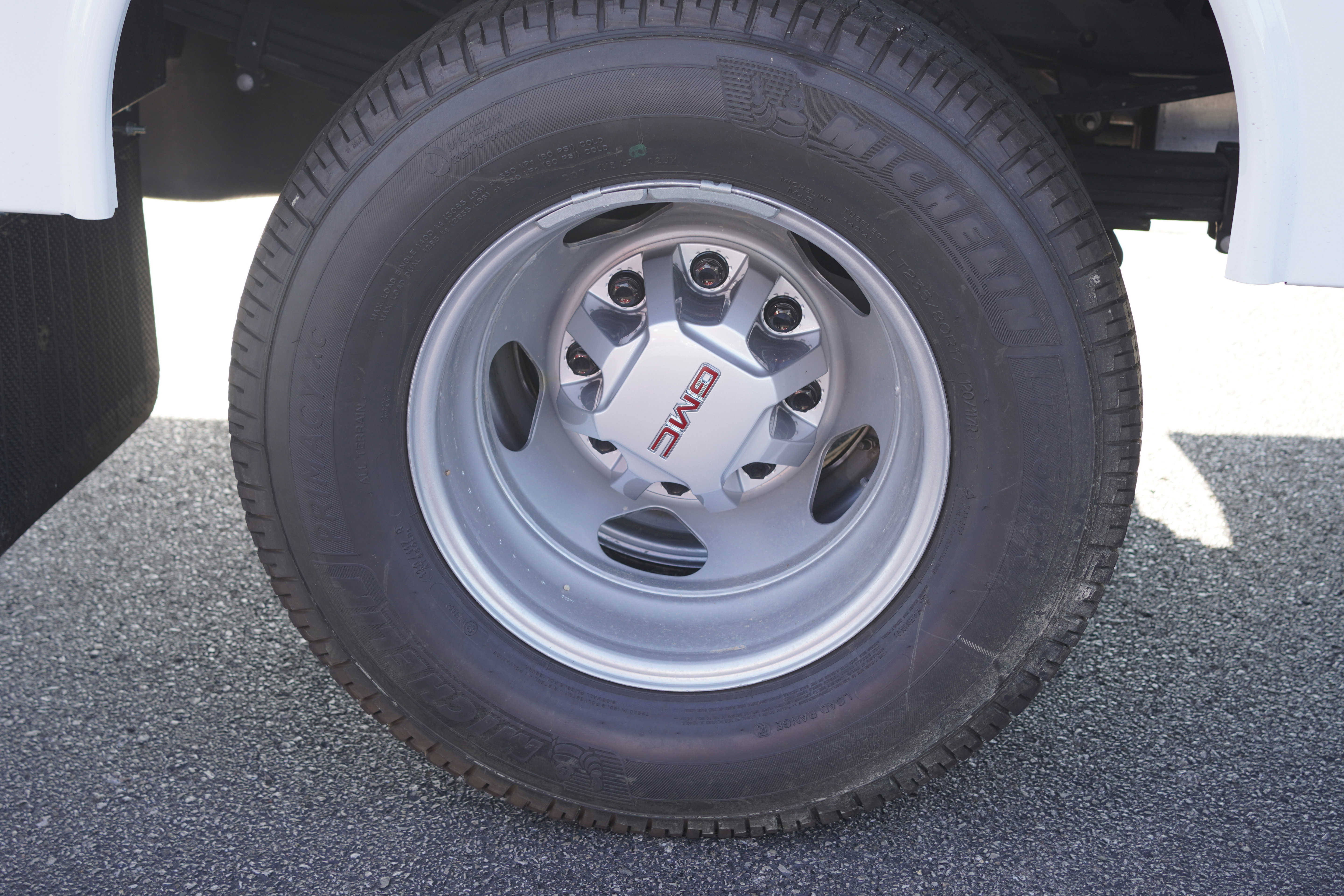 New 2025 GMC Sierra 3500 Pro w/ Convenience Package image 34