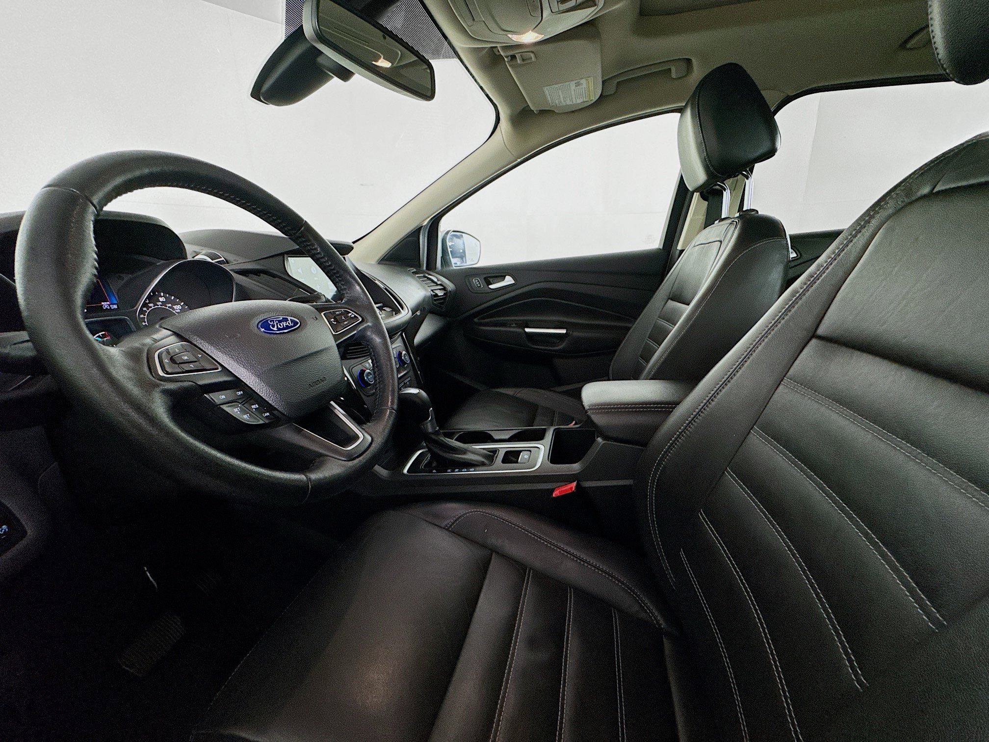 Used 2017 Ford Escape Titanium AWD/4WD image 20