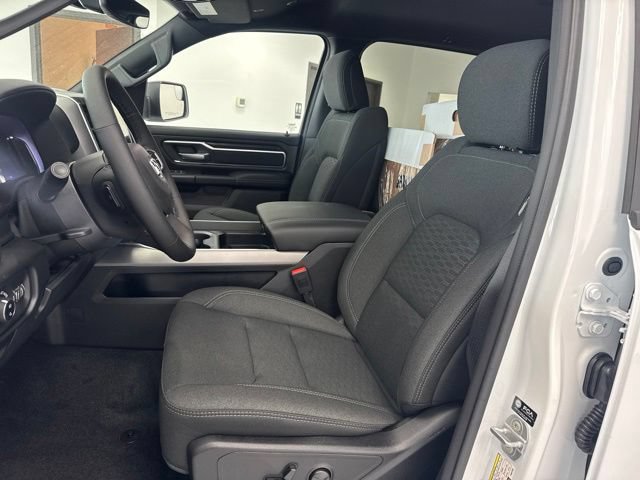 New 2027 RAM 1500 Big Horn AWD/4WD image 13