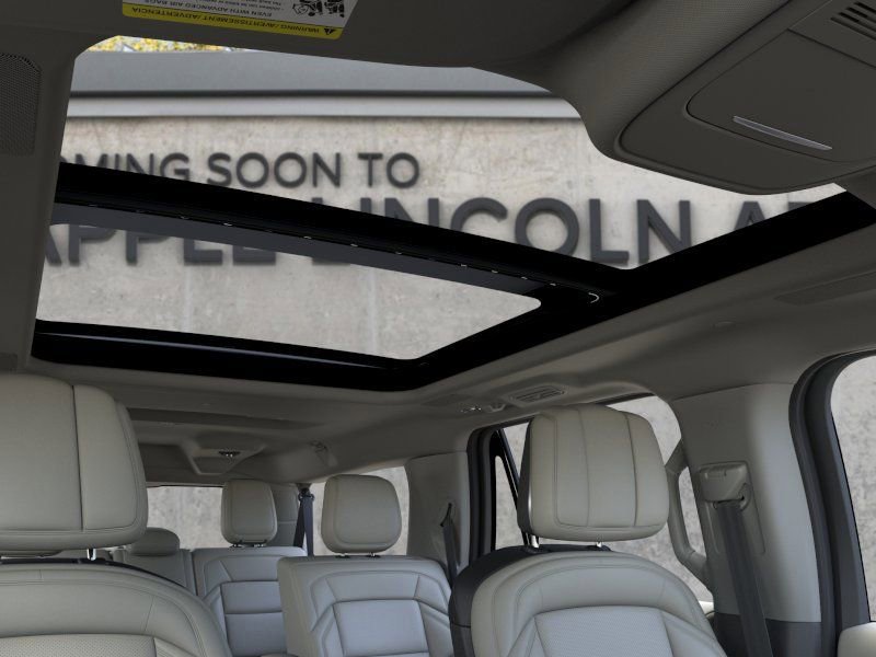 New 2026 Lincoln Navigator L Reserve AWD/4WD image 23