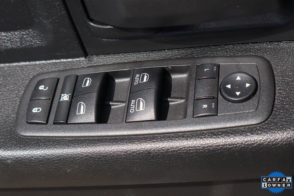 Used 2022 RAM 5500 Tradesman w/ Chrome Appearance Group RWD image 14