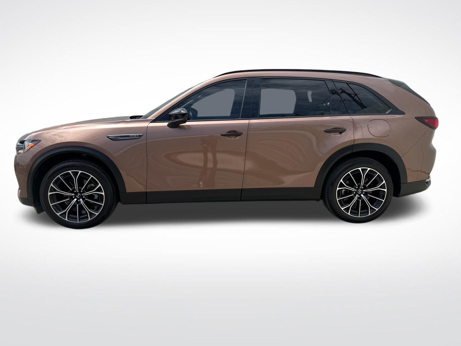 Certified 2025 MAZDA CX-70 Plug-In Hybrid w/ Premium Pkg AWD/4WD image 6