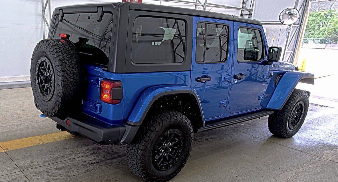 Certified 2023 Jeep Wrangler Unlimited Rubicon 4xe AWD/4WD image 4