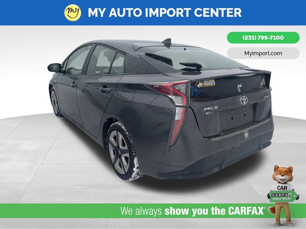 Used 2016 Toyota Prius Four image 4