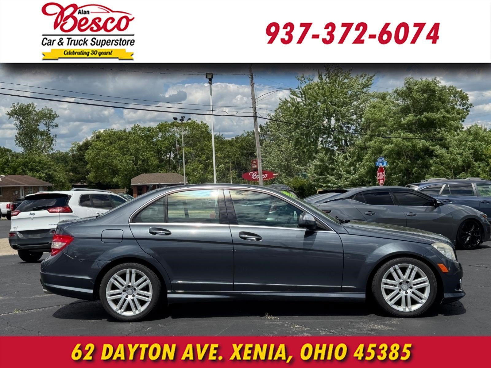 Used 2009 Mercedes-Benz C 300 4MATIC Sedan image 3