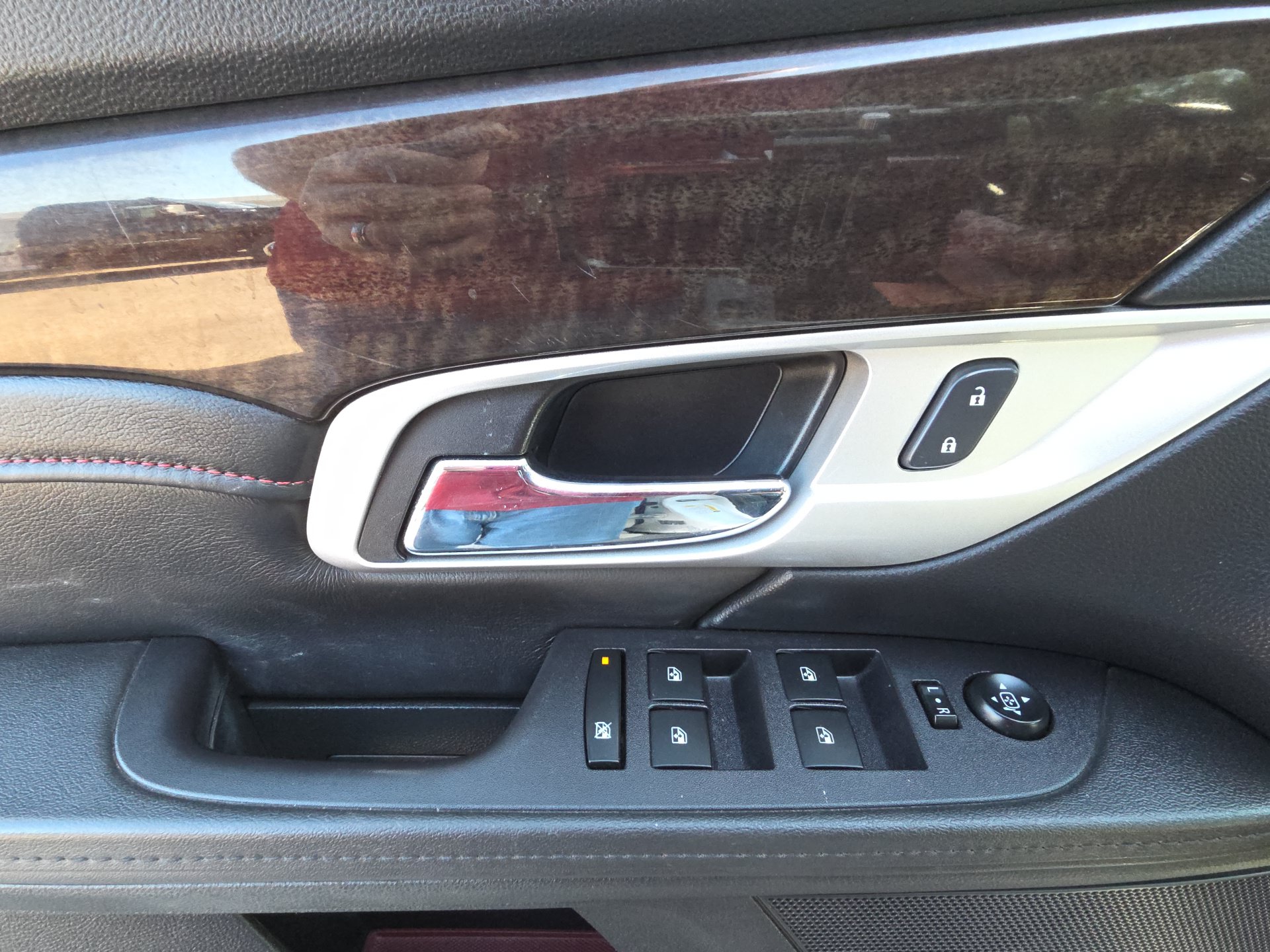 Used 2017 GMC Terrain Denali AWD/4WD image 13
