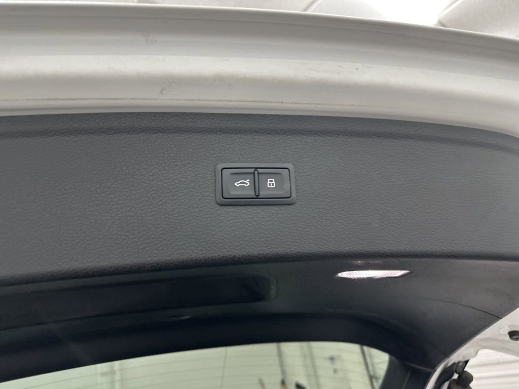 Used 2021 Audi Q5 2.0T Premium Plus w/ Premium Plus Package image 28