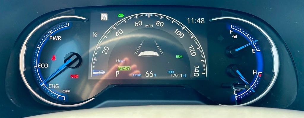 Certified 2024 Toyota RAV4 XLE AWD/4WD image 19