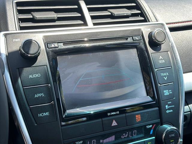Used 2016 Toyota Camry XSE w/ Moonroof Package FWD image 11