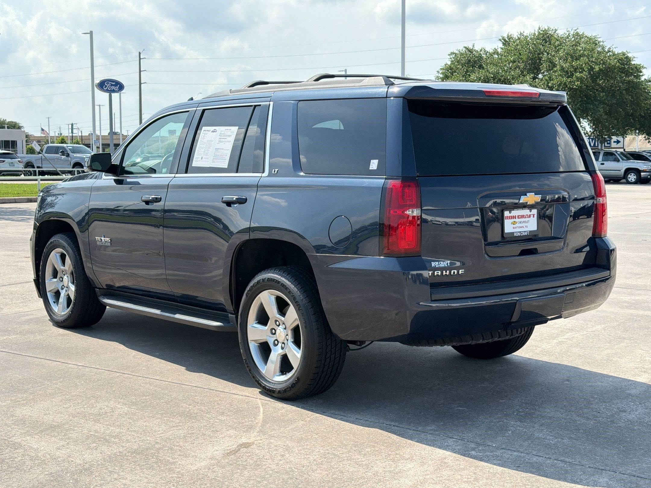 Used 2018 Chevrolet Tahoe LT w/ Texas Edition Package RWD image 3