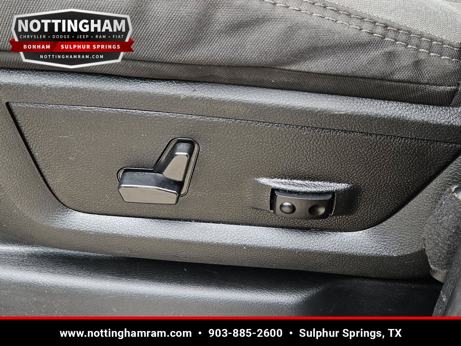 Used 2024 RAM 2500 Big Horn AWD/4WD image 25