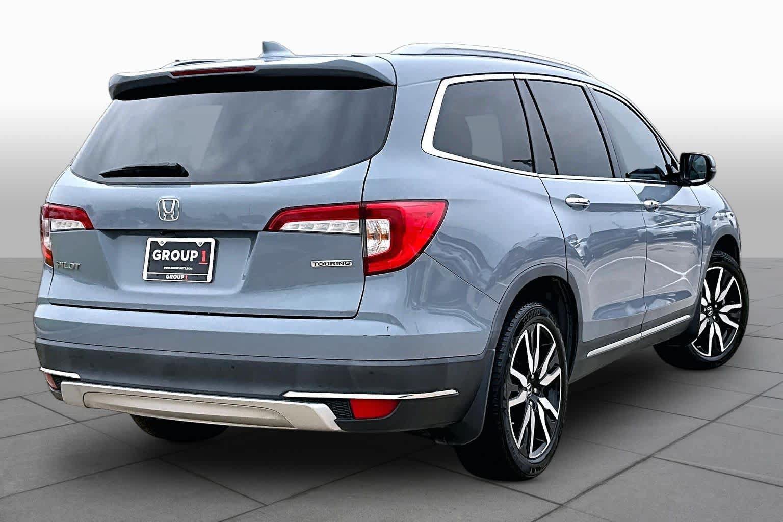 Used 2022 Honda Pilot Touring image 13