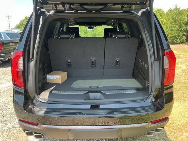 New 2026 GMC Yukon AT4 Ultimate AWD/4WD image 27