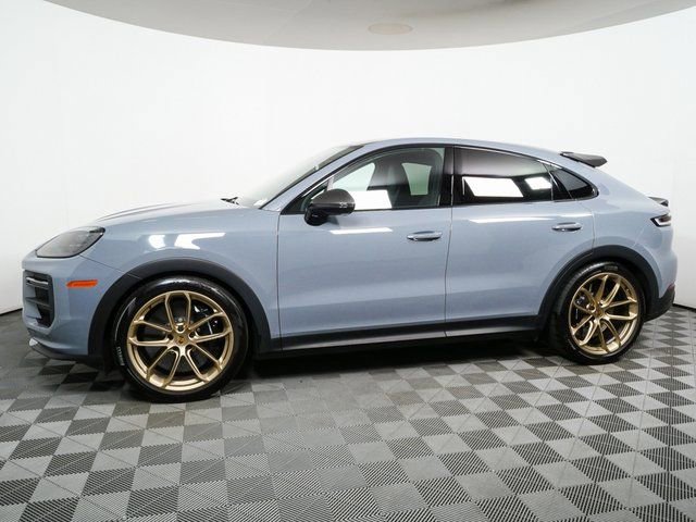 Certified 2024 Porsche Cayenne Turbo GT AWD/4WD image 2